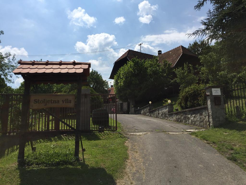 Gasthaus Country House Stoljetna Vila Seona Exterior foto