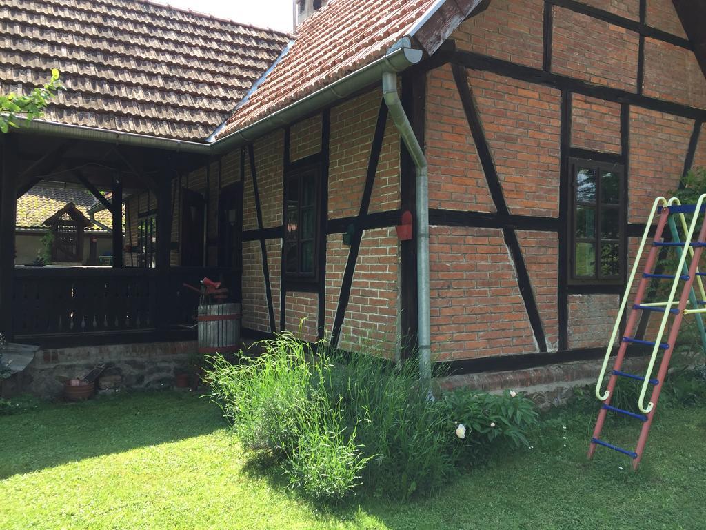 Gasthaus Country House Stoljetna Vila Seona Exterior foto